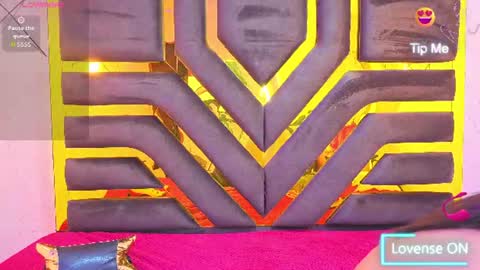 sheilly_brown online show from June 22, 9:11 pm