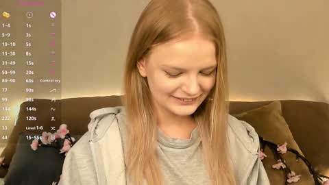 shellyboom online show from January 12, 6:04 pm