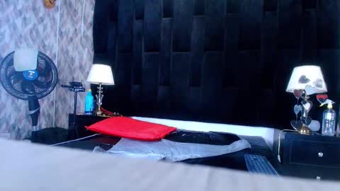 Shelsy online show from February 24, 11:54 am