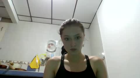 shelsyzevee_ online show from December 17, 2:51 am