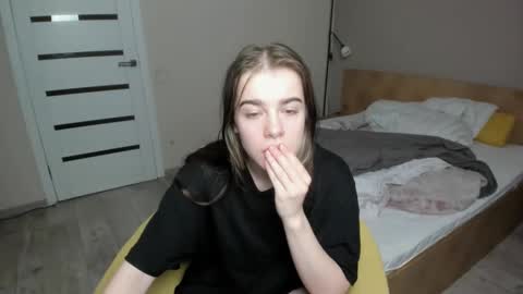 ShelyMoon online show from December 31, 12:32 am