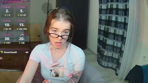 ShelyMoon online show from March 3, 9:05 pm