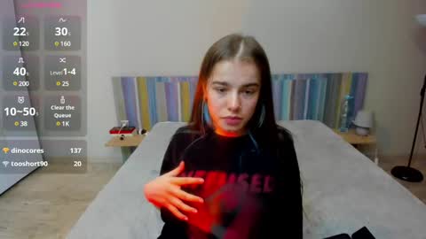 ShelyMoon online show from March 7, 6:11 pm