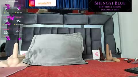  anyela7773 online show from December 1, 11:14 pm