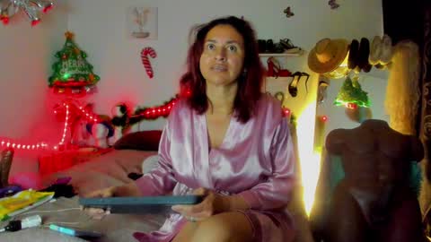 Snapshot of sherahade chatting on December 22, 10:38 am shera hade online show from December 22, 10:38 am