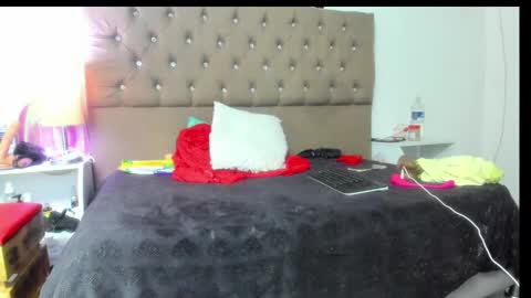 shera hade online show from October 26, 6:14 am