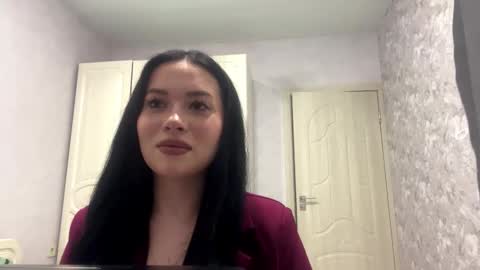 Mia meow meow online show from March 9, 4:00 pm