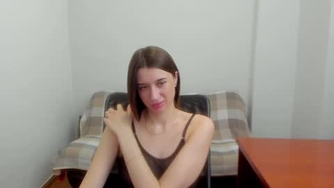 Snapshot of sherril_fox chatting on December 12, 9:08 am sherril_fox online show from December 12, 9:08 am