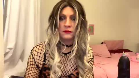 sherrisqs00 online show from March 21, 2:28 am