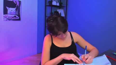 Sherry online show from December 4, 8:28 am