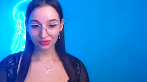 Snapshot of sheryl_sweet chatting on March 8, 9:17 am Sheryl online show from March 8, 9:17 am