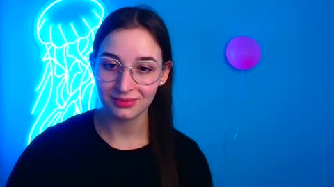 Snapshot of sheryl_sweet chatting on February 12, 8:07 pm Sheryl online show from February 12, 8:07 pm