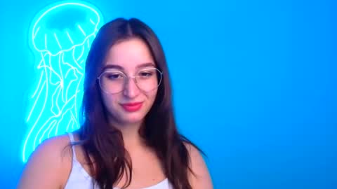 Snapshot of sheryl_sweet chatting on December 23, 6:11 am Sheryl online show from December 23, 6:11 am