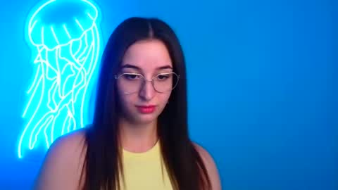 Snapshot of sheryl_sweet chatting on February 8, 9:24 am Sheryl online show from February 8, 9:24 am