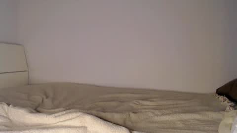 Peach  online show from April 24, 8:55 pm