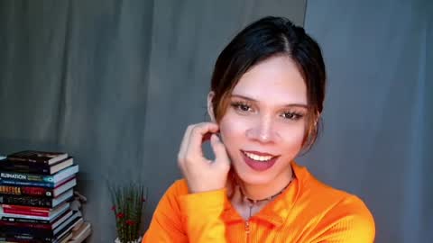 Lana But you can spell it backwards online show from May 12, 8:29 pm