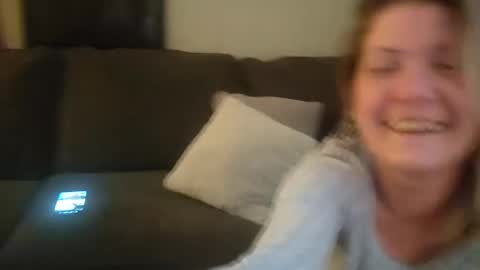 Snapshot of sheseemsinnocent chatting on January 7, 1:59 am sheseemsinnocent online show from January 7, 1:59 am