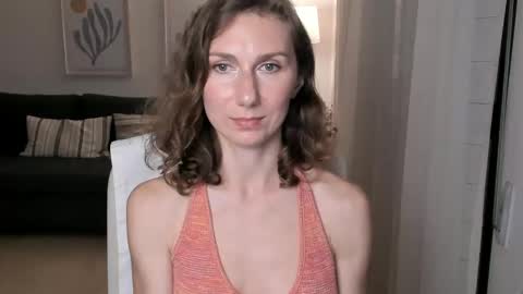 Snapshot of shesleepsnaked chatting on February 16, 8:00 pm shesleepsnaked online show from February 16, 8:00 pm