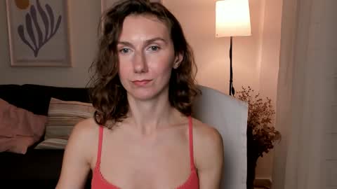 Snapshot of shesleepsnaked chatting on January 19, 6:21 pm shesleepsnaked online show from January 19, 6:21 pm