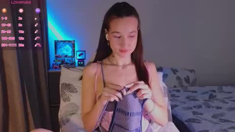 Sheyli online show from November 12, 1:13 pm