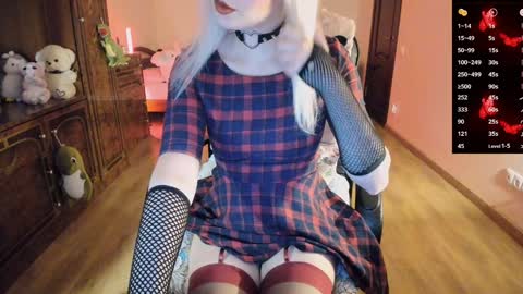 Marta Violet online show from February 5, 7:10 pm