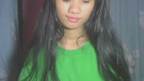 shimmering_kate online show from March 4, 11:43 pm