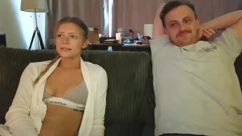 shinyandused online show from September 22, 8:02 pm