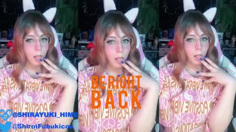 Snapshot of shirayuki_hime chatting on December 31, 7:53 am Im Lilu Rosenblum Guys I have ----Ill be glad to see you there online show from December 31, 7:53 am