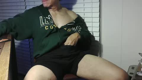 nikolas send dm for an appointment online show from October 9, 2:17 am