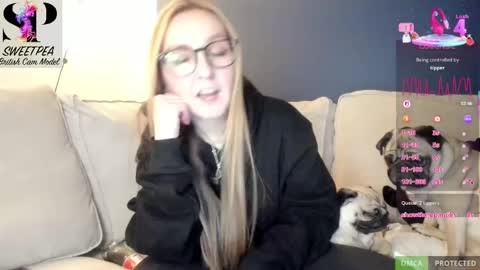 Snapshot of short_sweetpea chatting on February 27, 7:37 pm short sweetpea online show from February 27, 7:37 pm