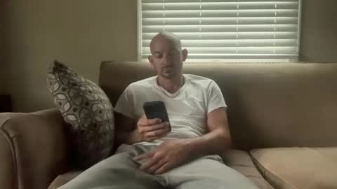 shouldadoneit online show from October 8, 12:22 pm