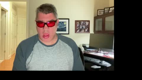 Chicago Guy online show from March 22, 4:05 am