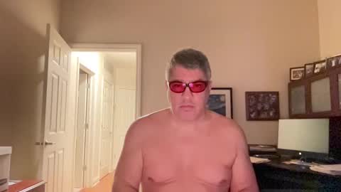 Chicago Guy online show from February 8, 5:18 am