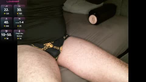 Snapshot of showoffjay46 chatting on January 13, 12:41 am showofjay online show from January 13, 12:41 am