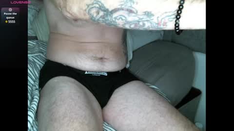 Snapshot of showoffjay46 chatting on February 4, 11:59 pm showofjay online show from February 4, 11:59 pm
