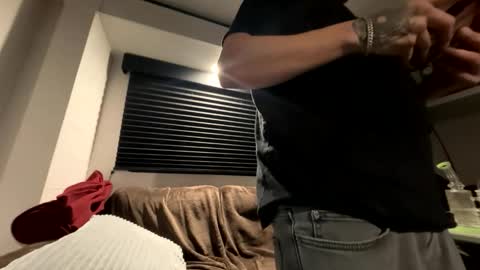 shred4dayz420 online show from April 8, 7:00 am