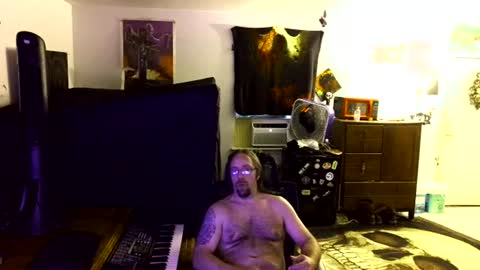 shredmancer online show from June 25, 2:19 am