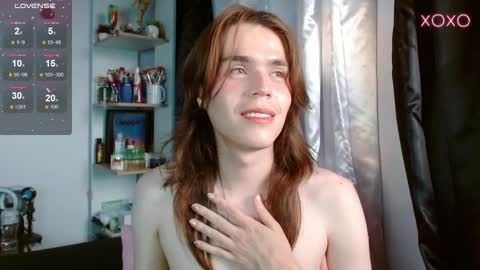 Snapshot of shun_sun chatting on February 14, 10:36 pm Shun White online show from February 14, 10:36 pm