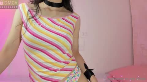 Snapshot of shy_angel_30 chatting on February 18, 4:58 pm Angel online show from February 18, 4:58 pm