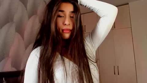 Mika online show from December 21, 3:57 am