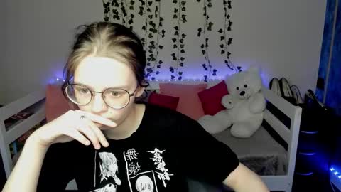 shy_elina01 online show from October 15, 1:01 pm