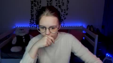 shy_elina01 online show from November 6, 11:02 am