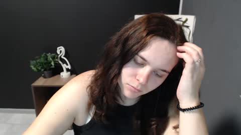 shy_lil online show from October 30, 2:50 pm