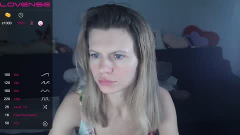 Snapshot of shy_moony chatting on February 26, 12:41 am just Alex online show from February 26, 12:41 am