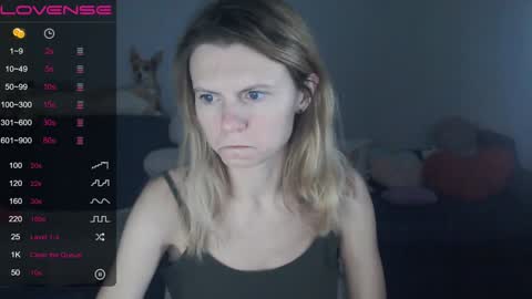 Snapshot of shy_moony chatting on December 24, 2:43 am just Alex online show from December 24, 2:43 am