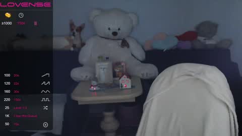 Snapshot of shy_moony chatting on December 30, 4:18 pm just Alex online show from December 30, 4:18 pm