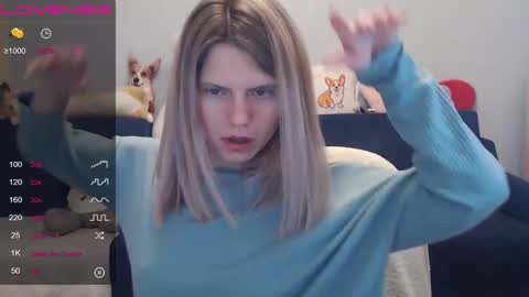 Snapshot of shy_moony chatting on February 13, 9:28 pm just Alex online show from February 13, 9:28 pm