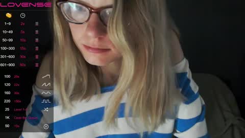 Snapshot of shy_moony chatting on February 23, 12:51 am just Alex online show from February 23, 12:51 am