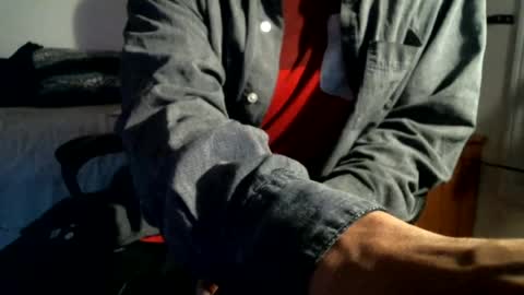shyboyhugecum2020 online show from July 22, 3:19 am