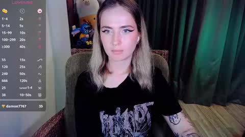 Effie online show from October 15, 2:18 pm